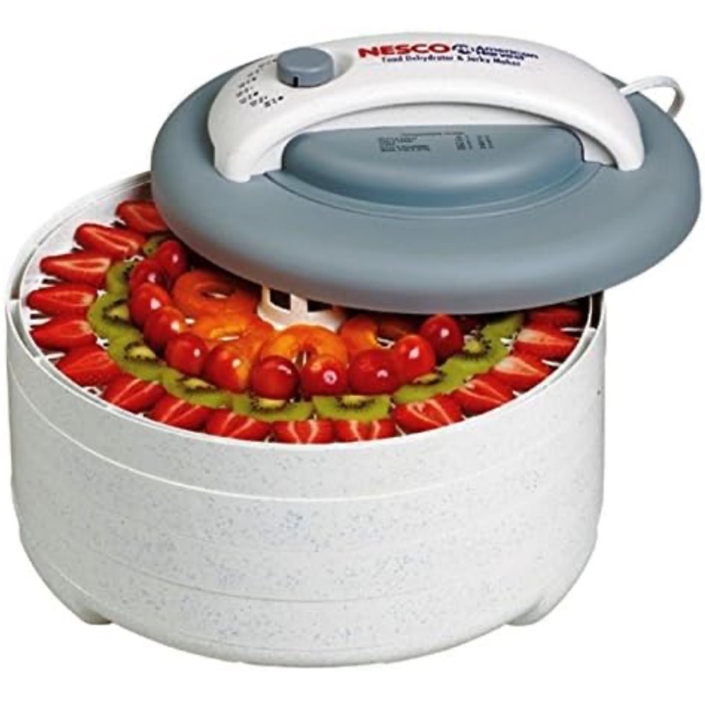 NWT Food Dehydrator and Jerky Maker, Nesco FD-60 Snackmaster, include 4 trays!
